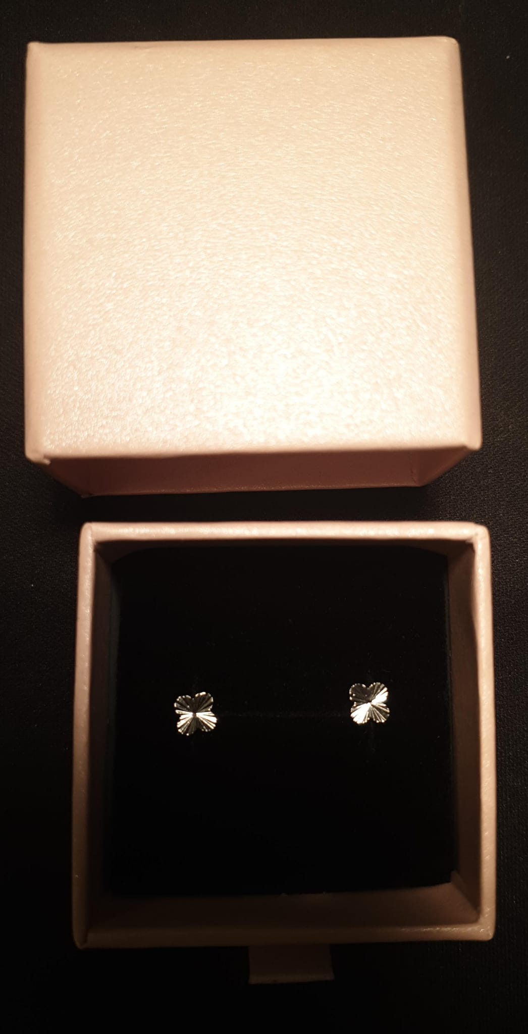 Shiny Star Shape Flower Copper Artificial Diamond 14K Gold Plated 16K Gold Plated Ear Studs (Copy)
