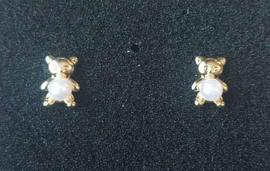 Style Casual Cute Ball on Bear Shape Polishing Hollow Out Inlay Copper Acrylic Pearl Zircon 18K Gold Plated Ear Studs (Copy)