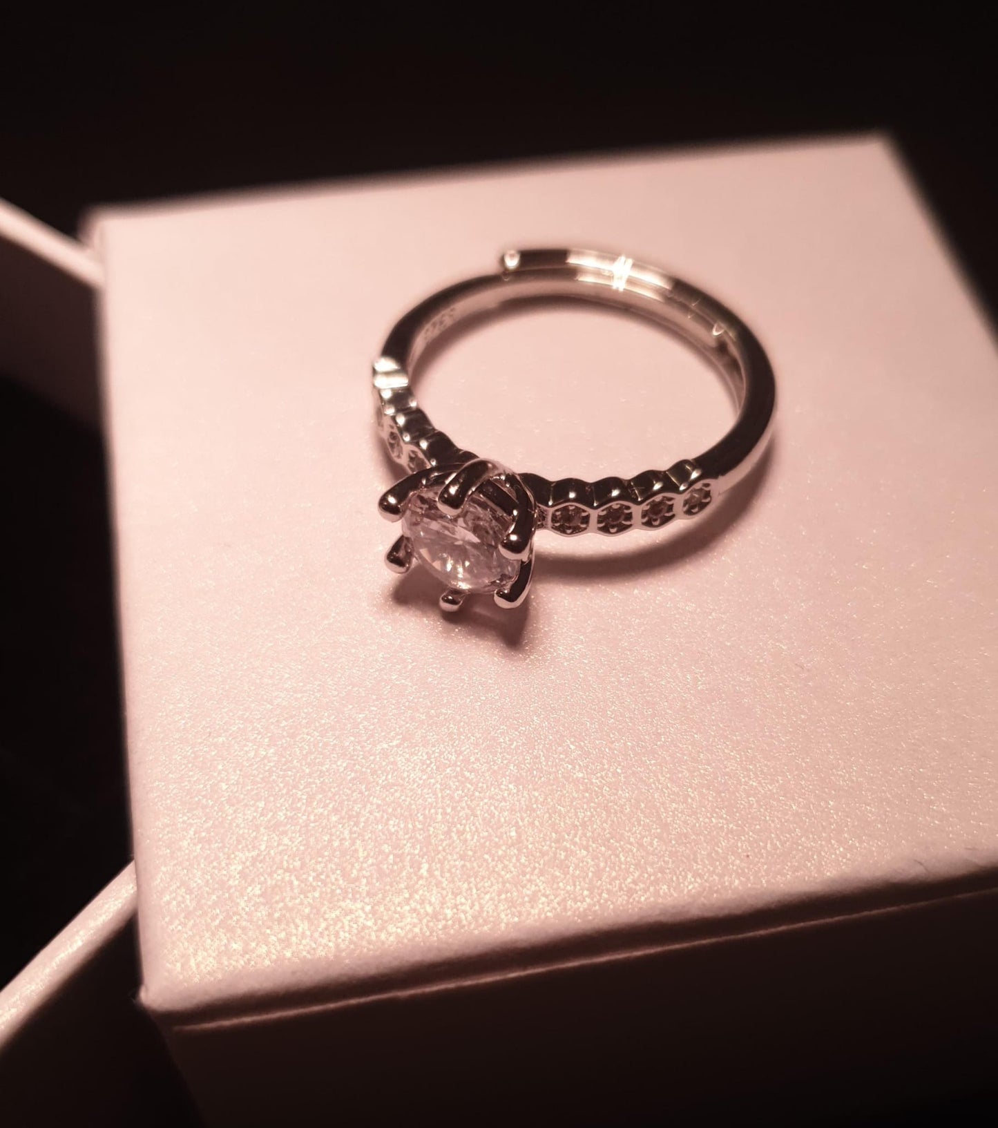 Simple Style Round Copper Inlay Zircon Rings