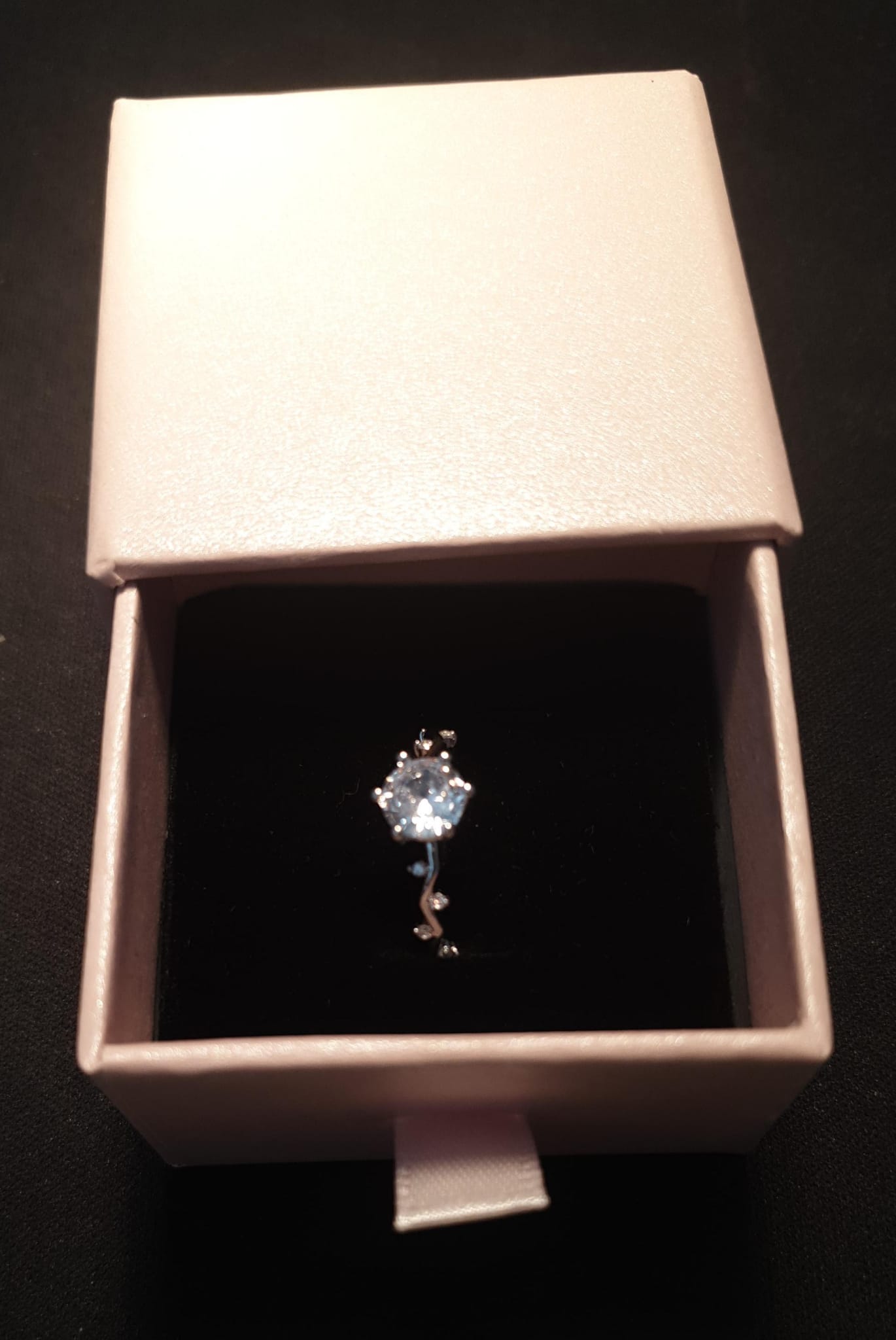 Simple Style Round Copper Inlay Zircon Ring