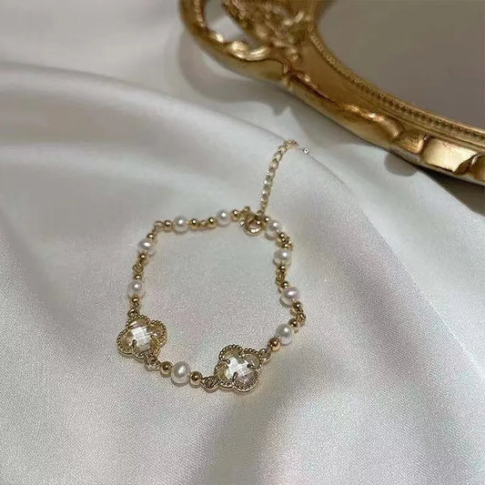 New Retro Elegant Four-leaf Clover Pearl Bracelet Women's Korean-style