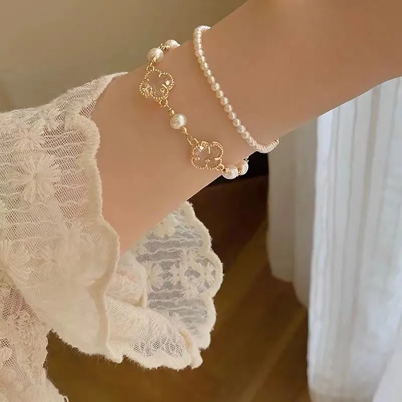 New Retro Elegant Four-leaf Clover Pearl Bracelet Women's Korean-style