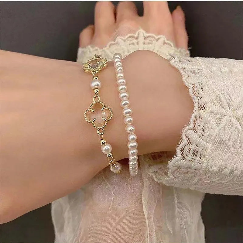 New Retro Elegant Four-leaf Clover Pearl Bracelet Women's Korean-style