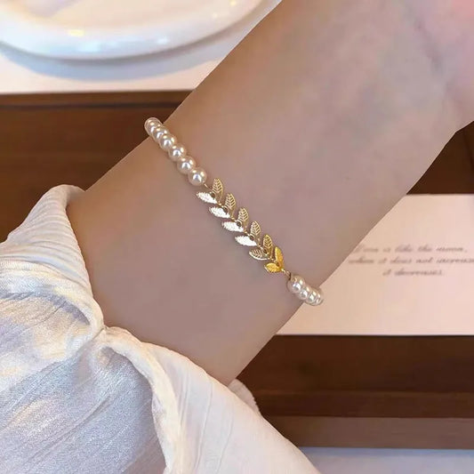 Bracelet For Women Simple Elegant High-End Sensation Minority Design Hand Jewelry Geometric Pattern Alloy