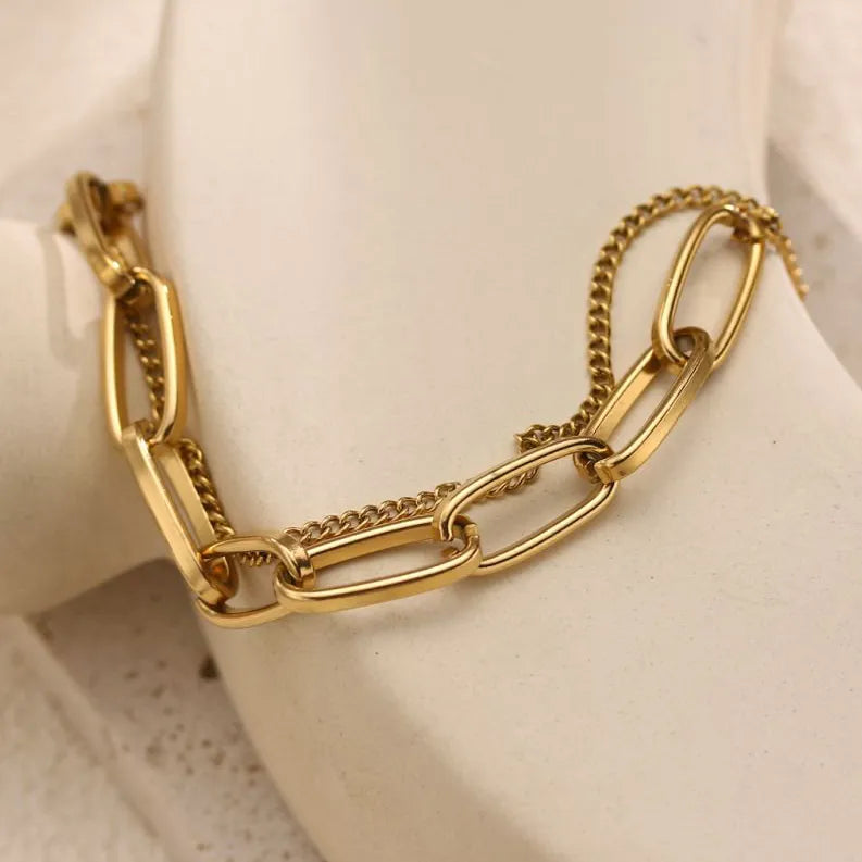 New Fashionable Titanium Steel Bracelet 18K Gold Leaf And Flower Design Stylish Women's Jewelry