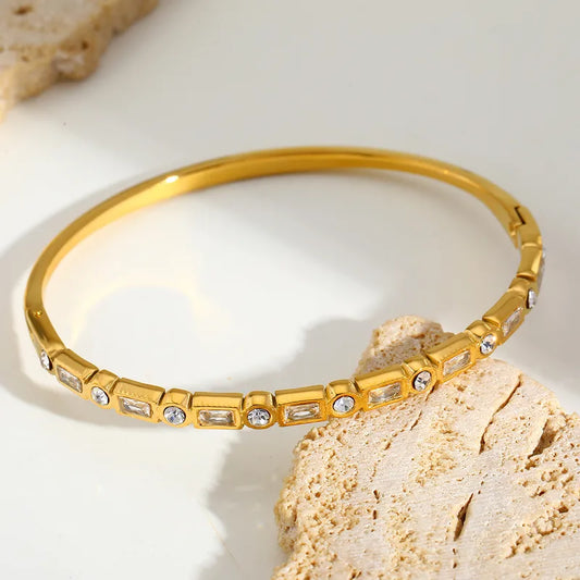 Stainless Steel 18K Gold Embedded Zirconia Star Bracelet Elegant Luxurious Sexy Style For Holiday Weekend Party Selfie Garden