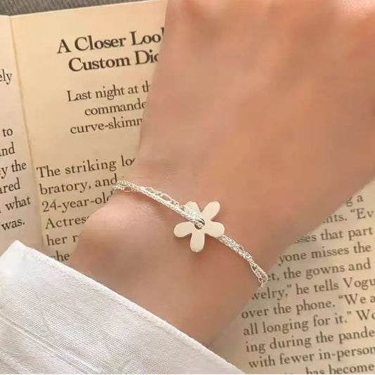 Bracelet For Women Simple Elegant High-End Sensation Minority Design Hand Jewelry Geometric Pattern Alloy