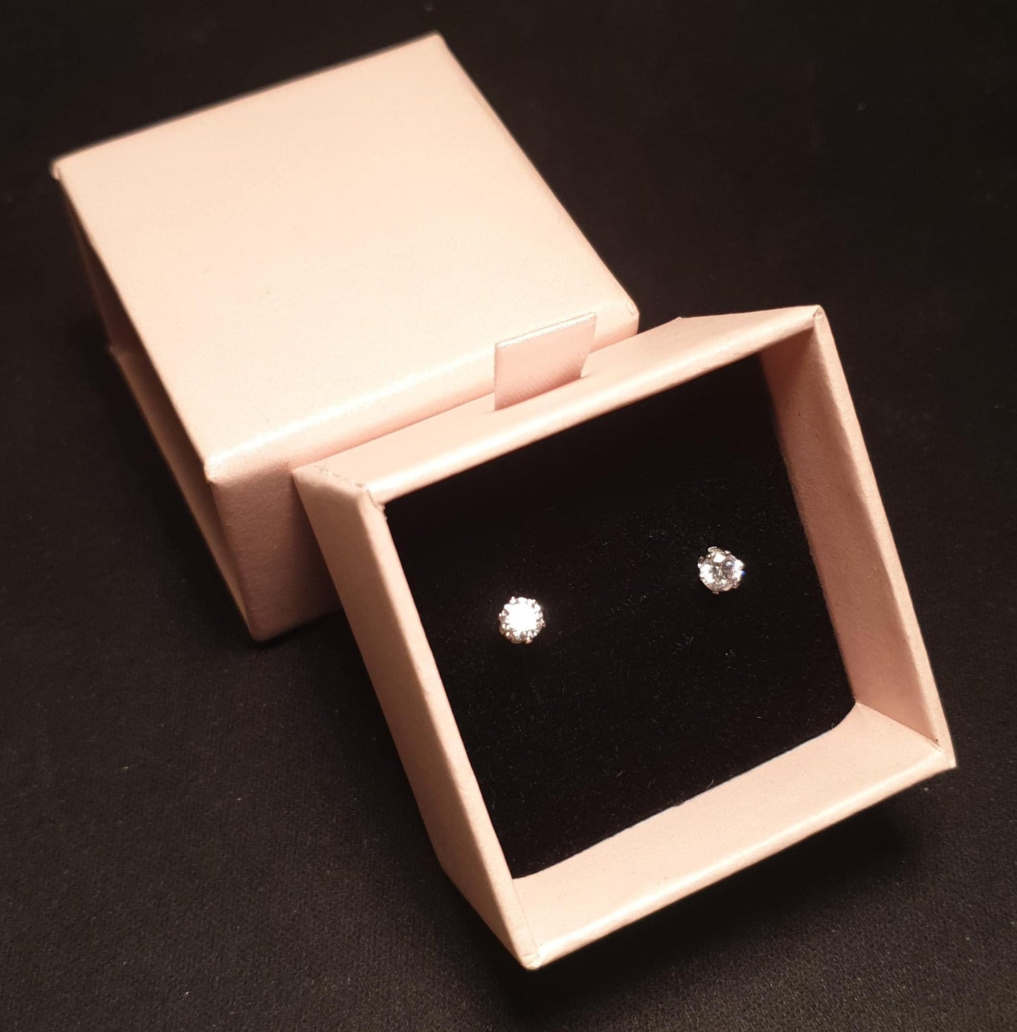 Shiny Hollow Out Inlay Copper Artificial Diamond 14K Gold Plated 16K Gold Plated Ear Studs
