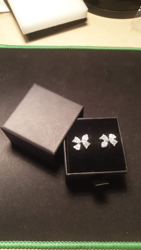 Casual Shiny Bow Shape Inlay Copper Artificial Ear Studs