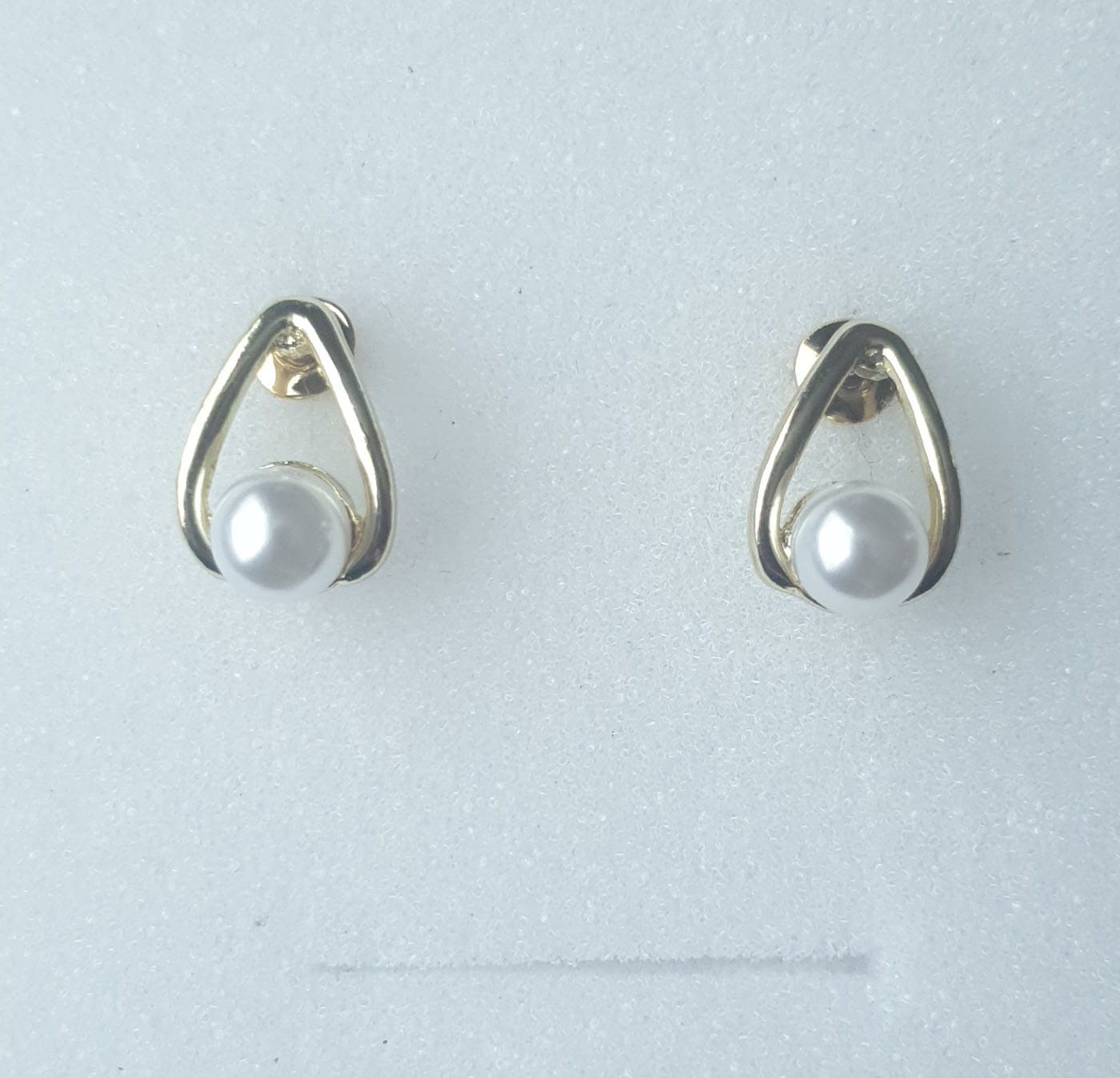Silver Pin Retro Pearl Series Earrings Women's High Sense Of Niche Temperament New Personality Exquisite mini pearl stud Earrings